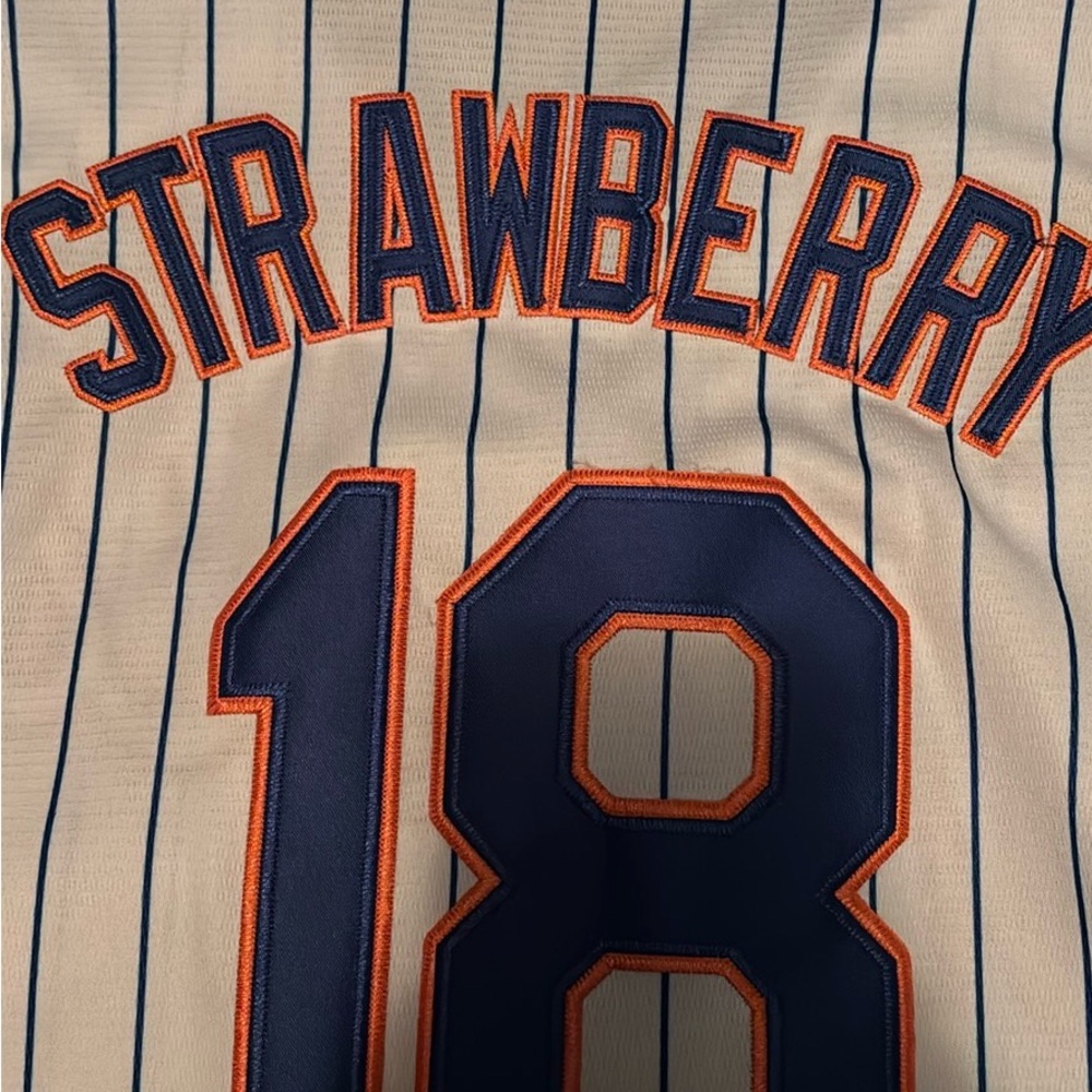 Daryl Strawberry Mets jersey